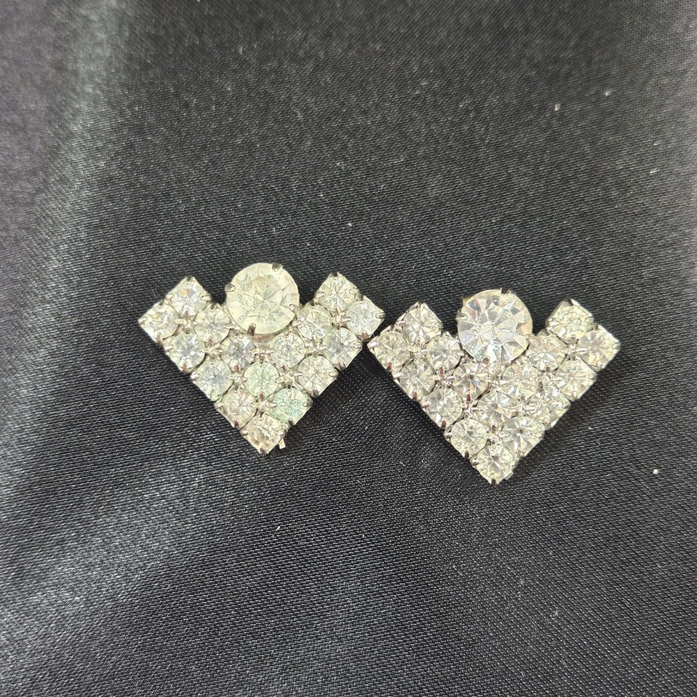 Vintage Silver Tone Clear Rhinestone V-Shape Shoe Clips Chevron Geometric Craft
